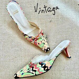 Stuart Weitzman Whimsical pastel pattern size 9M